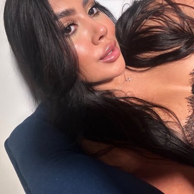 Charlote Rouge🧸's profile picture
