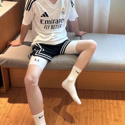 03_meishi's profile picture