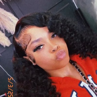 mya's profile picture