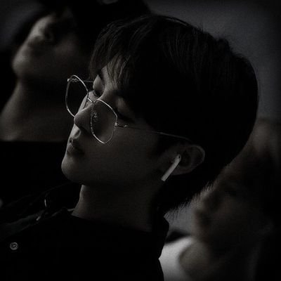 mogumogu's profile picture