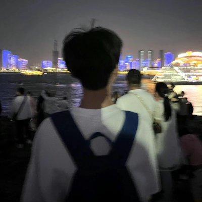 wwc160012's profile picture