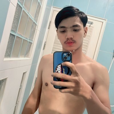 Notezazn12203's profile picture