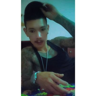 นัท คางลาย's profile picture