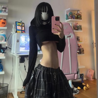Nicole Pony's profile picture