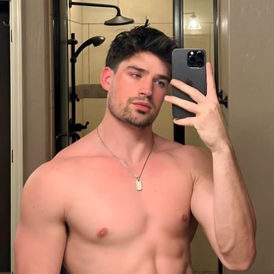 gay176992890428's profile picture