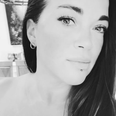 MollyBee_82's profile picture