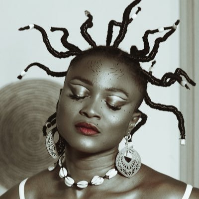 Eva Alordiah's profile picture