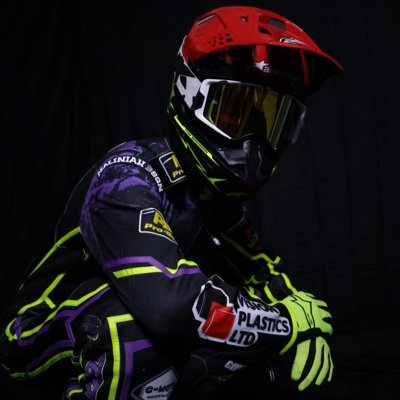 TomBrennan27's profile picture