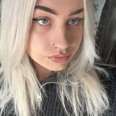 Anna Satire's profile picture