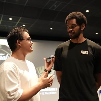 ニコラス武's profile picture