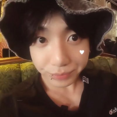monipersona's profile picture