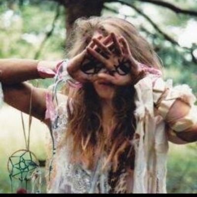 BookLover☮🍉's profile picture