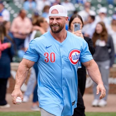 Joey Swoll's profile picture