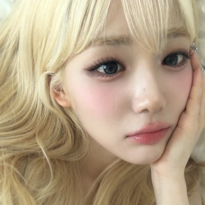 ❤︎'s profile picture