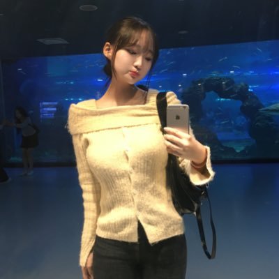 𝘄𝗮𝗿𝗮's profile picture