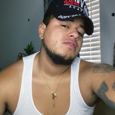 Carlos Reyes's profile picture