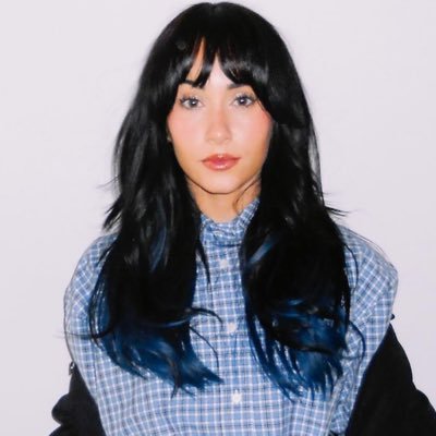🦋's profile picture