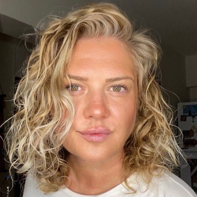 öncel öziçer's profile picture