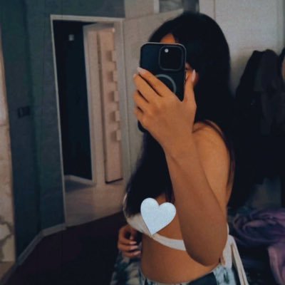 waiiiiiiwhat's profile picture