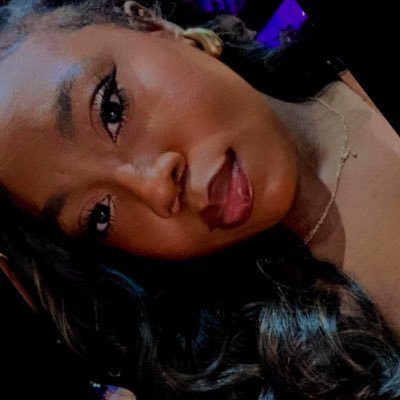 T✨'s profile picture