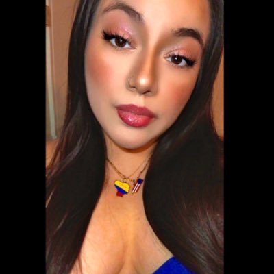 ✨ ♡ 𝒩𝒾𝒄𝒐𝒍𝒆 🇪🇨 ♡ ✨'s profile picture