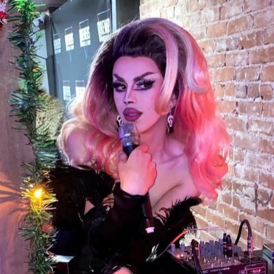 L00N1L00PA's profile picture