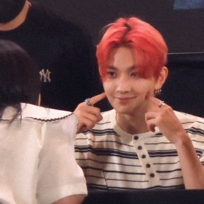 ไผ่รัก EVAN เหมือนควายตัวนึง 🍀 ꒰ ride or die ໒꒱⋆'s profile picture