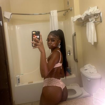 babygirl 💞's profile picture