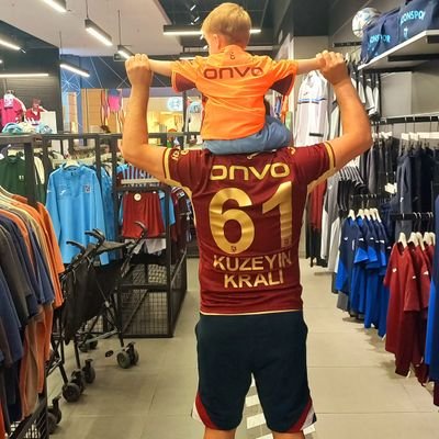 Efsanee61616161's profile picture