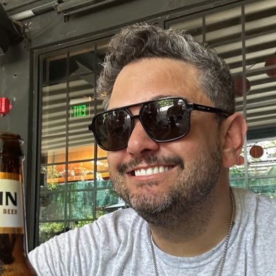 Phil Vangelakos⚡️'s profile picture