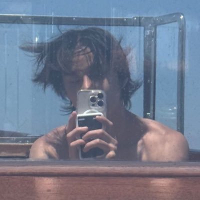 jvngwoo's profile picture