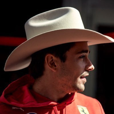 theus¹⁶'s profile picture