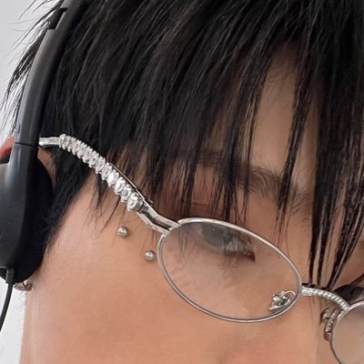 七's profile picture
