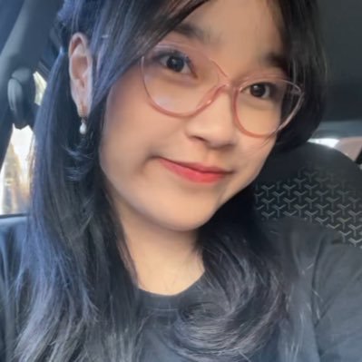 kALEAAA (ivi) 🧸🌷💭's profile picture