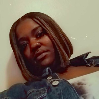 CoCo WiTh ThE GoOd TrEaTs🍭🍪🍇🍍🍉's profile picture