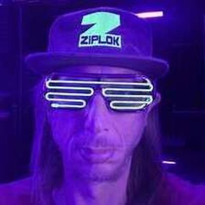 Ziplok_'s profile picture