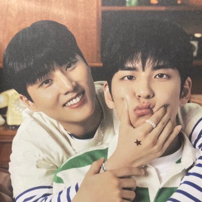 뚜냥 ♡'s profile picture