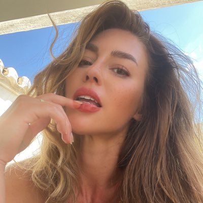 Eliza Rose Watson's profile picture