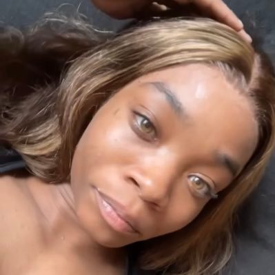 sluttynuttt's profile picture