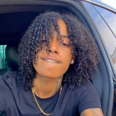 RAYSOWAVYY's profile picture