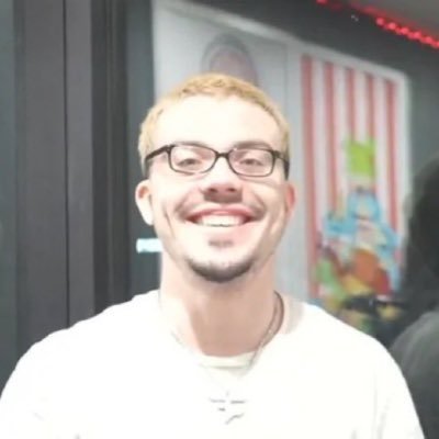 Adapt Updates's profile picture
