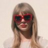 angel dust is a fangirl's profile picture