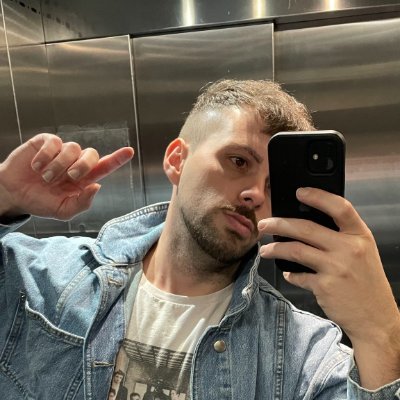 Yuri Célico's profile picture