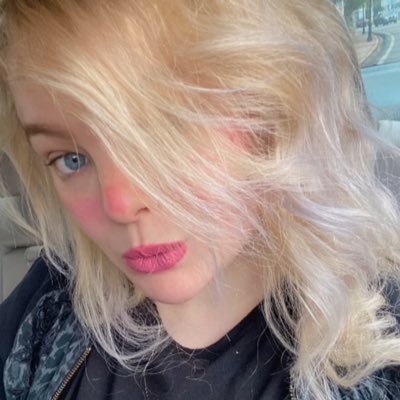 N✨'s profile picture