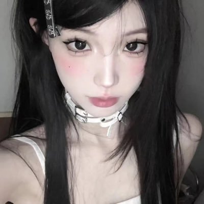 然子sama🖤（原七月）'s profile picture