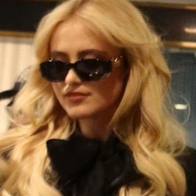 katierozes's profile picture