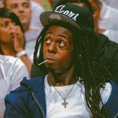 mellywr8's profile picture