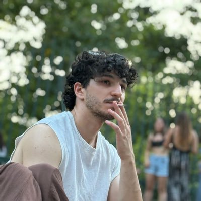 pf_axl's profile picture