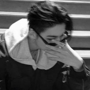 ⭑'s profile picture