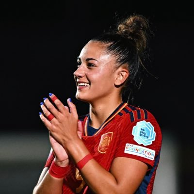 CarlaCamachooo's profile picture